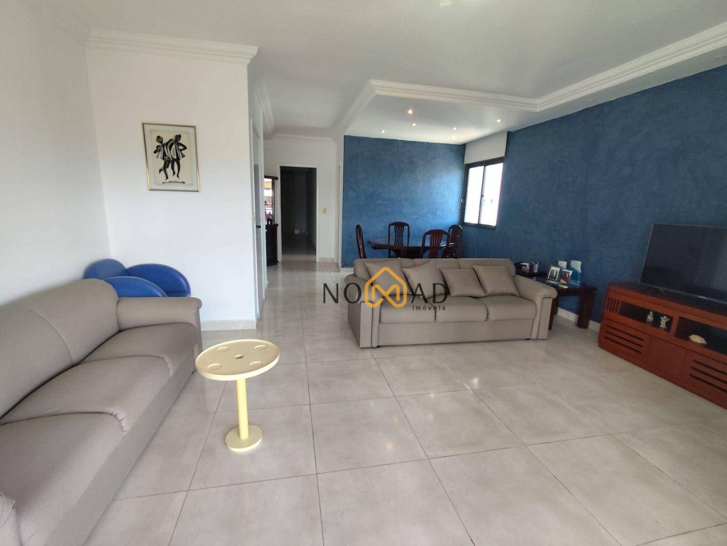 Apartamento à venda com 4 quartos, 160m² - Foto 1