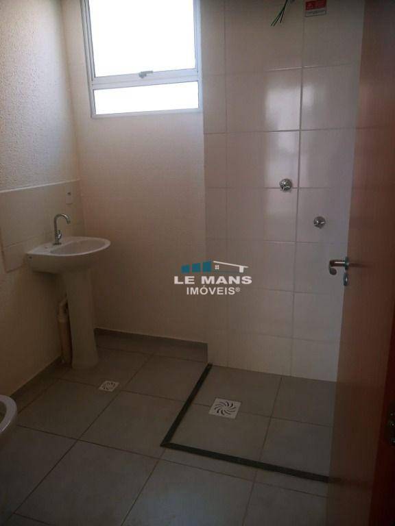 Apartamento à venda com 2 quartos, 42m² - Foto 16