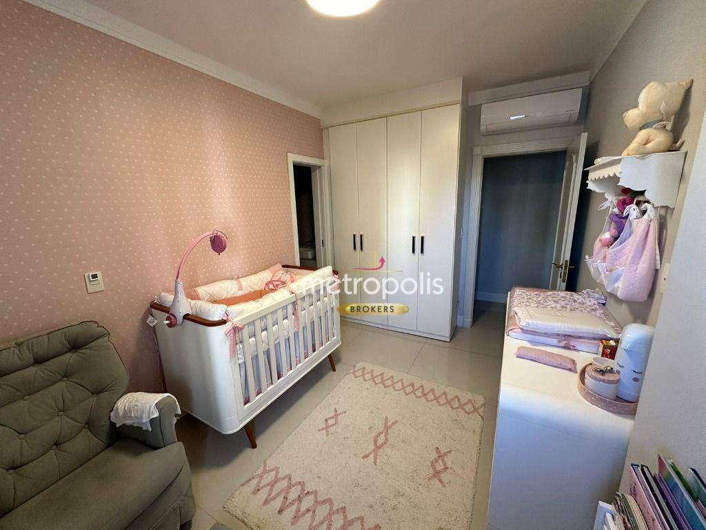 Apartamento à venda com 4 quartos, 208m² - Foto 14