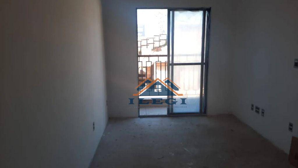 Apartamento à venda com 2 quartos, 58m² - Foto 3