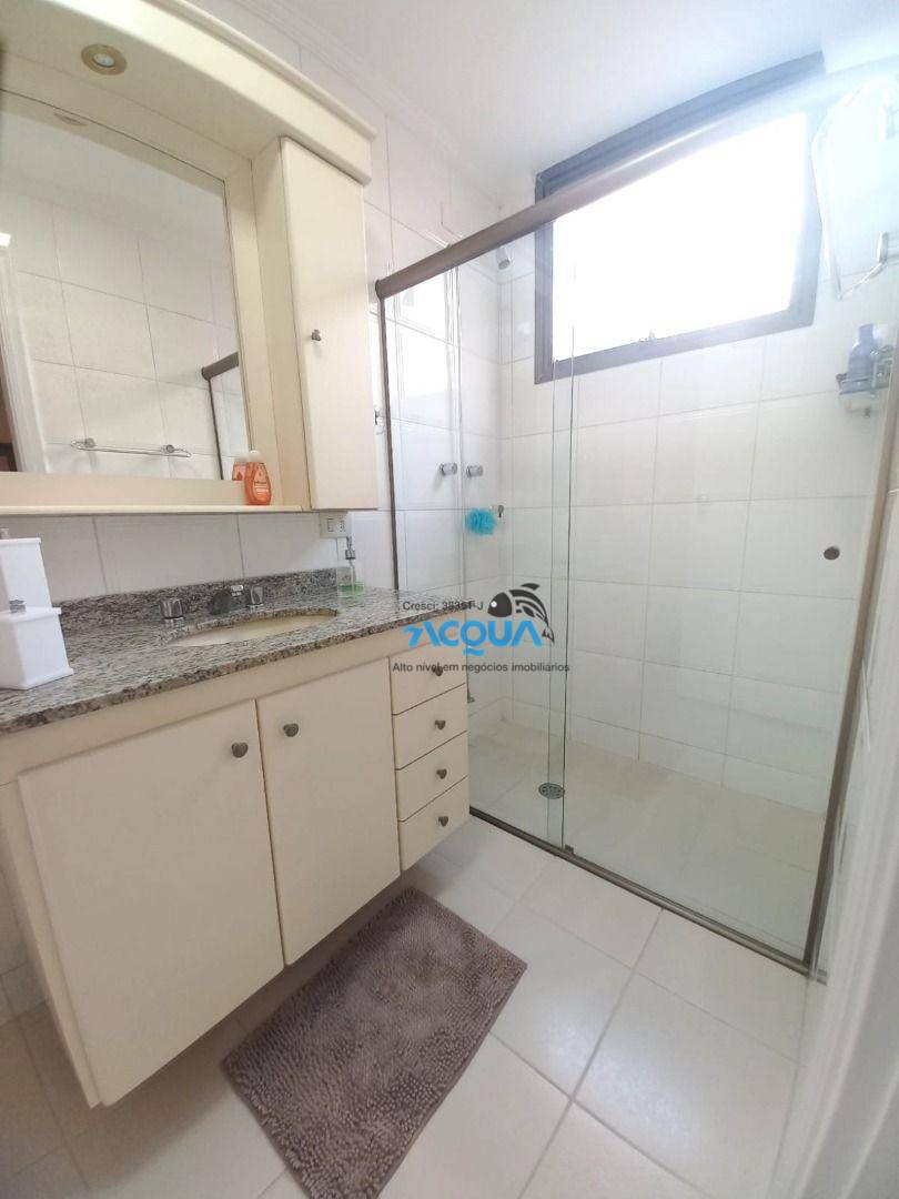 Apartamento à venda com 4 quartos, 214m² - Foto 13