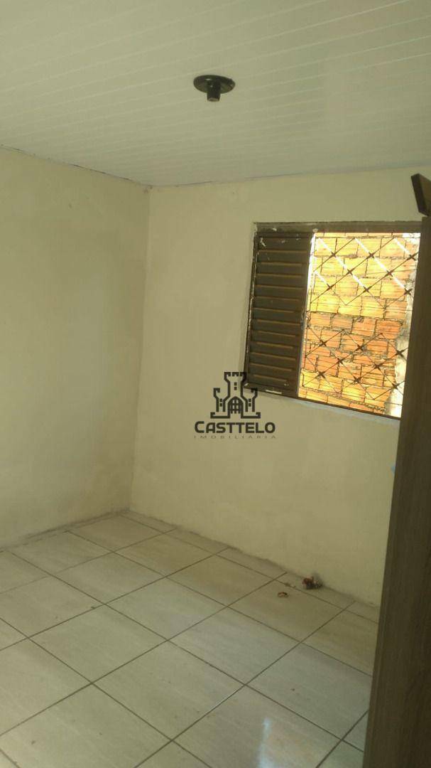 Casa à venda com 3 quartos, 100m² - Foto 5