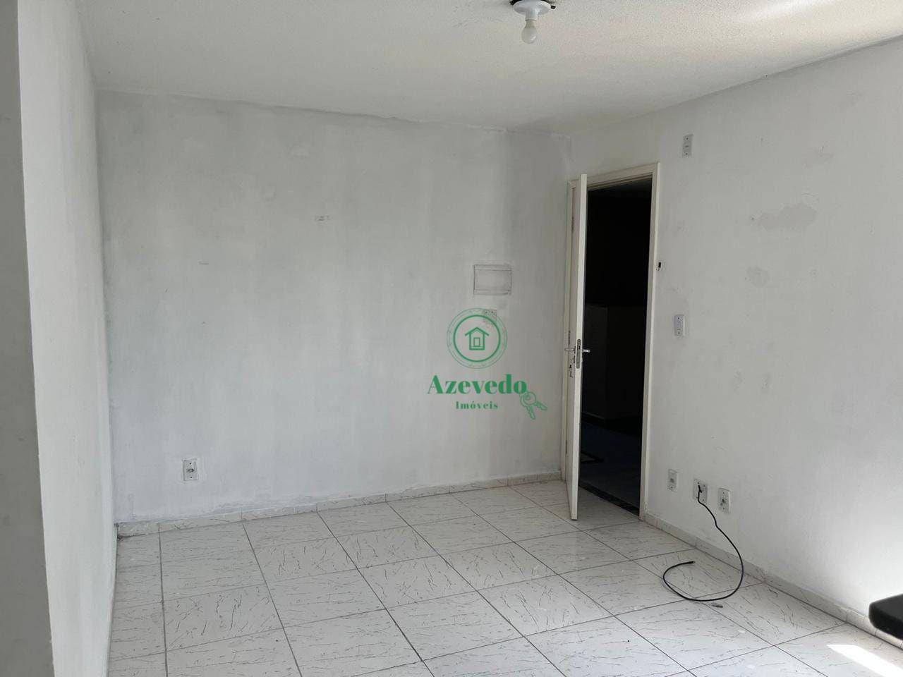 Apartamento à venda com 2 quartos, 44m² - Foto 2