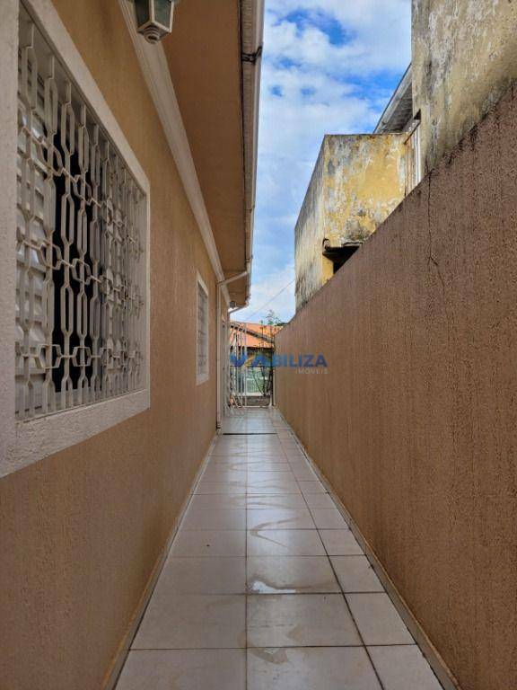 Sobrado à venda com 3 quartos, 200m² - Foto 40