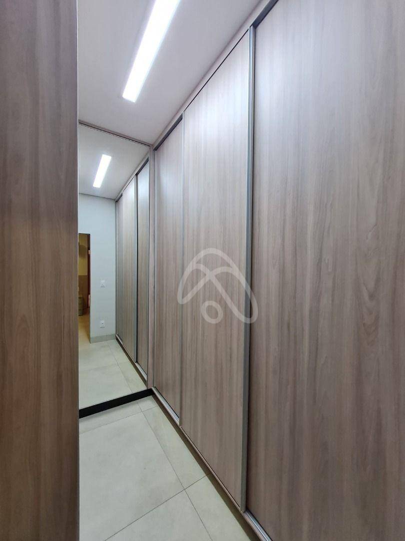 Sobrado à venda com 3 quartos, 225m² - Foto 13