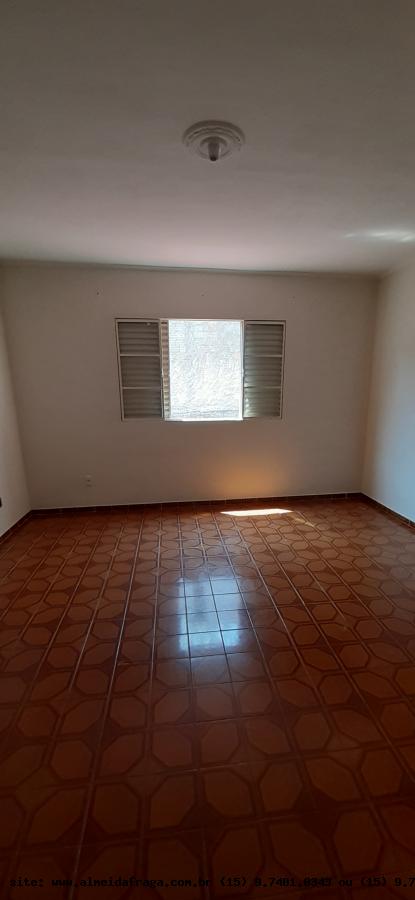 Casa para alugar com 4 quartos, 150m² - Foto 27