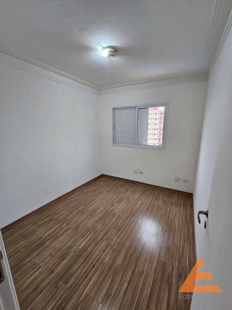 Apartamento à venda com 3 quartos, 82m² - Foto 11