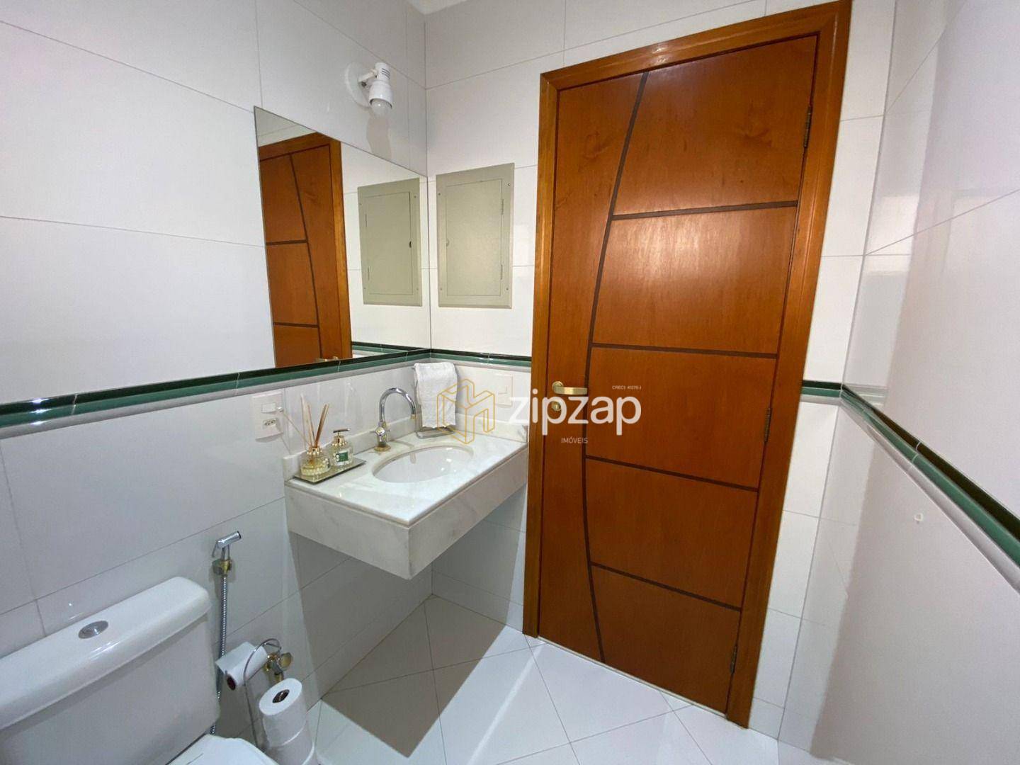 Casa de Condomínio à venda com 4 quartos, 380m² - Foto 17