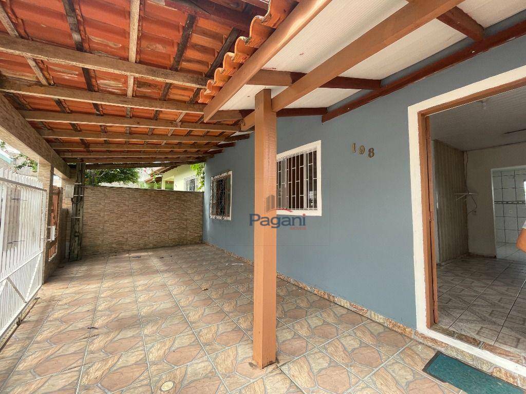 Casa para alugar com 2 quartos, 100m² - Foto 1