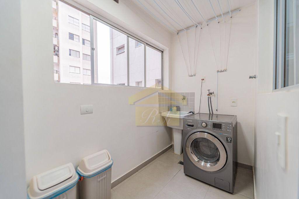 Apartamento à venda com 3 quartos, 132m² - Foto 13