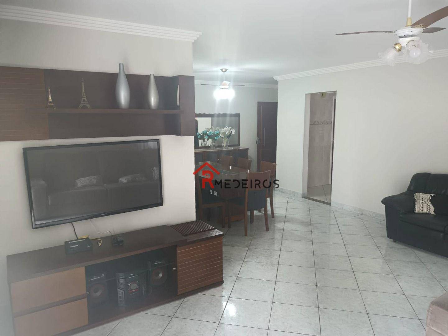 Apartamento à venda com 3 quartos, 123m² - Foto 3