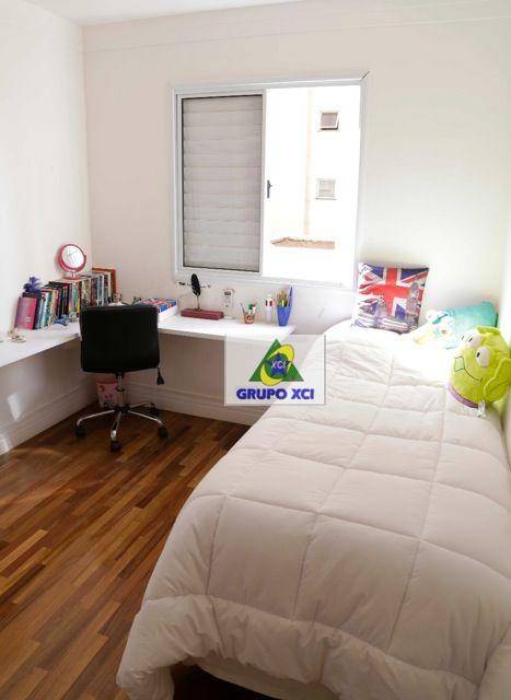 Apartamento para alugar com 3 quartos, 125m² - Foto 7