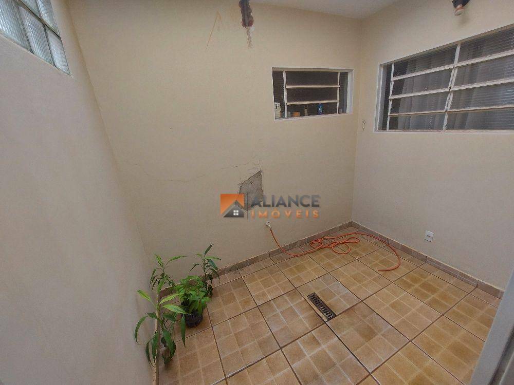 Casa à venda com 3 quartos, 115m² - Foto 15