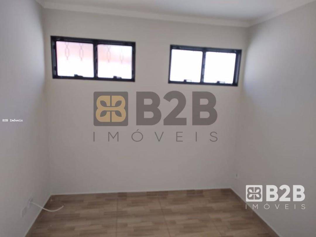 Casa à venda com 2 quartos, 81m² - Foto 6