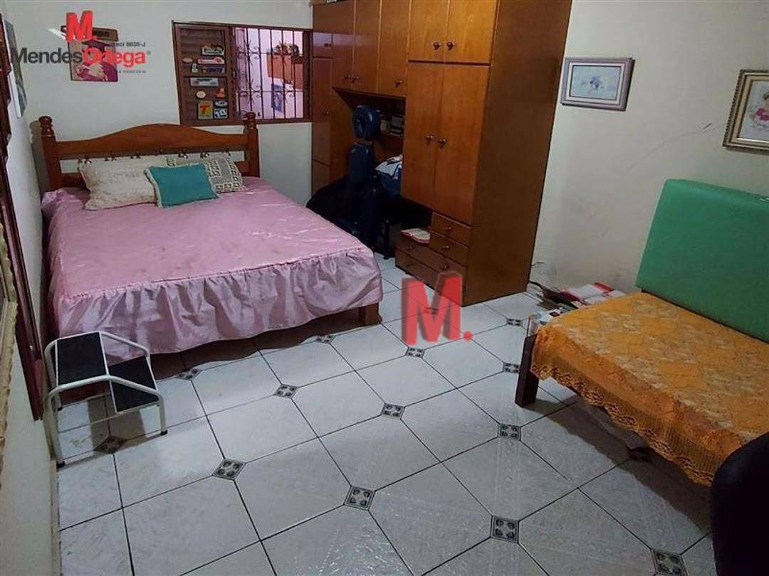 Casa à venda com 3 quartos, 299m² - Foto 4