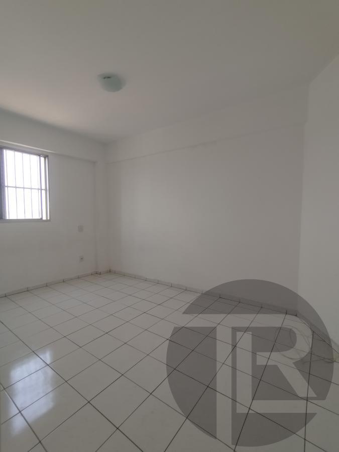 Apartamento para alugar com 2 quartos, 68m² - Foto 15