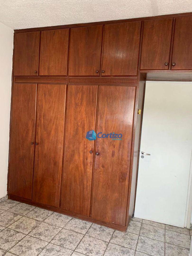 Apartamento à venda com 2 quartos, 59m² - Foto 4