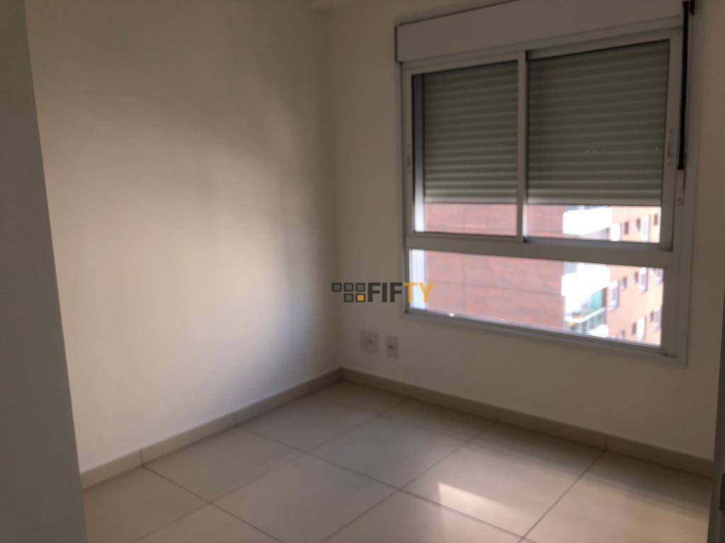 Apartamento para alugar com 1 quarto, 49m² - Foto 15