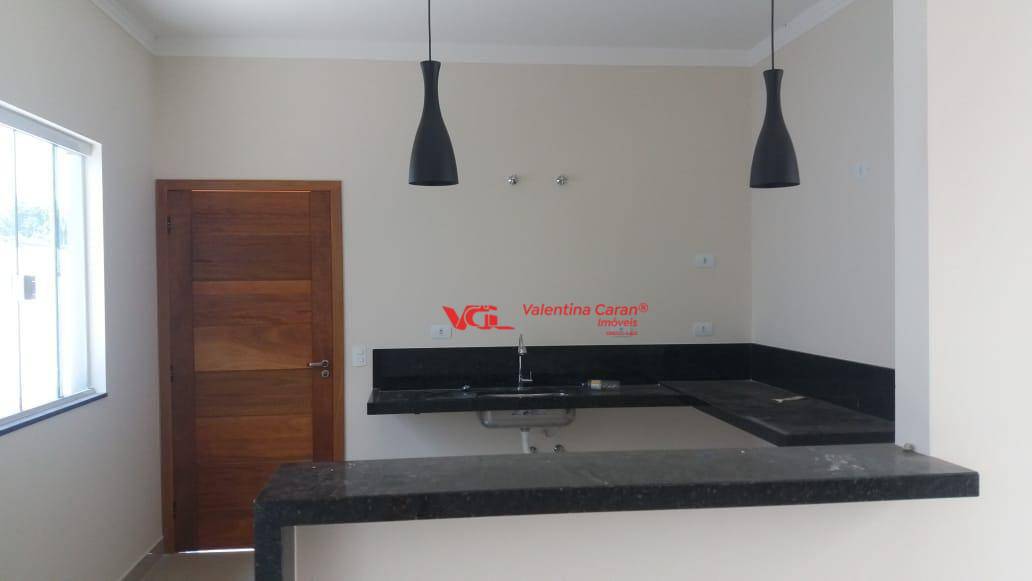 Casa à venda com 3 quartos, 110m² - Foto 5