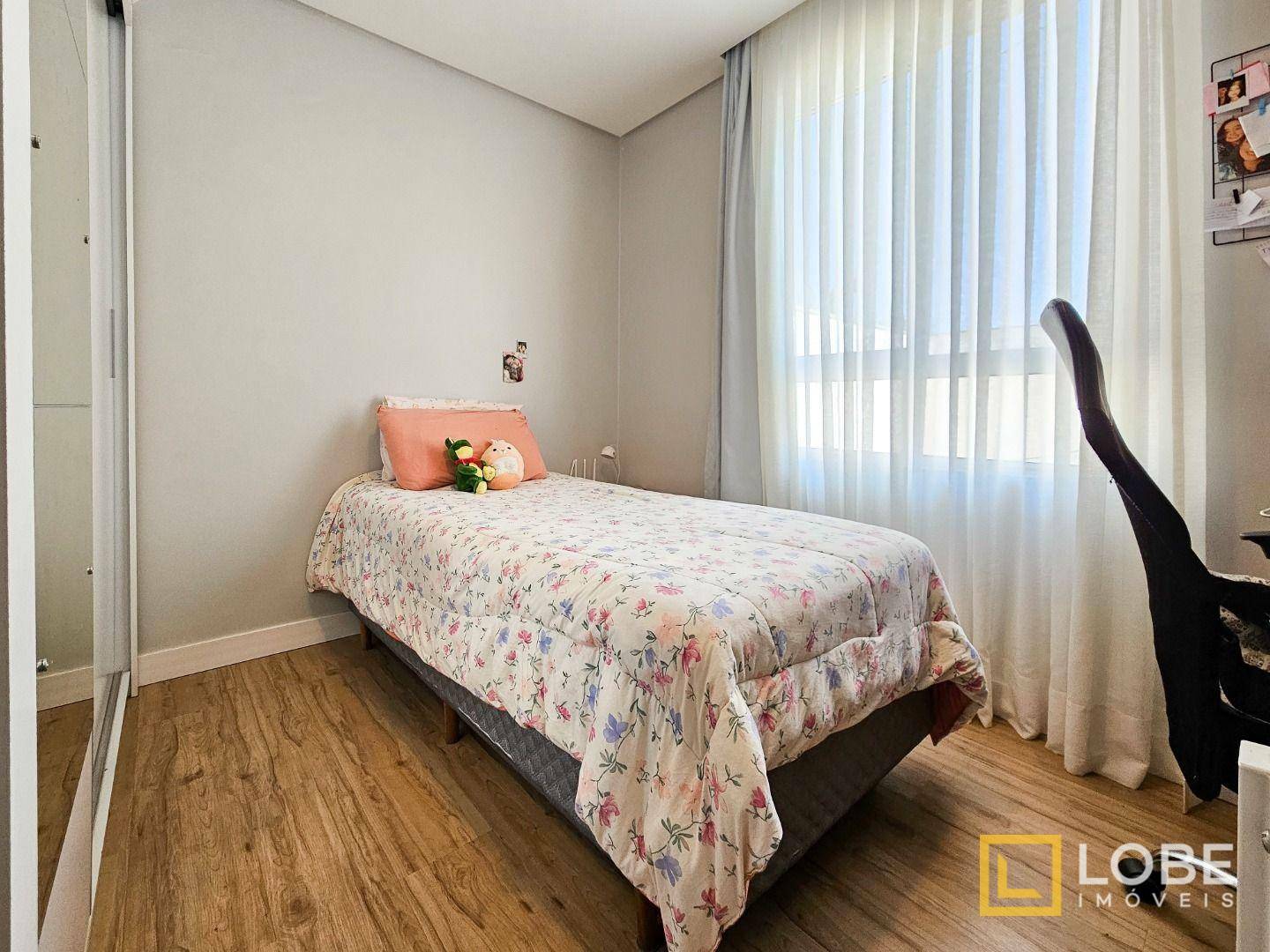 Apartamento à venda com 3 quartos, 106m² - Foto 19