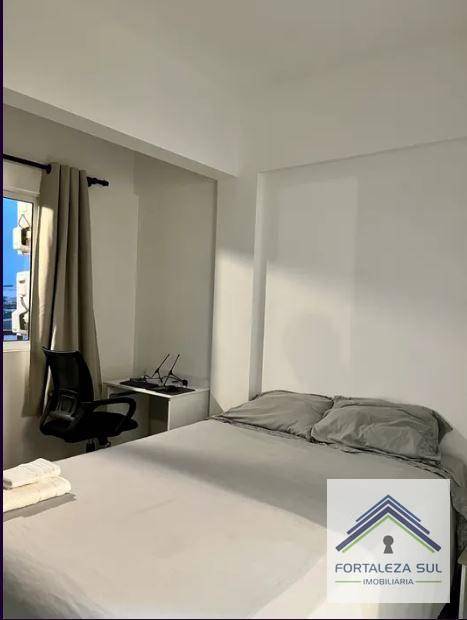 Apartamento à venda com 2 quartos, 66m² - Foto 9