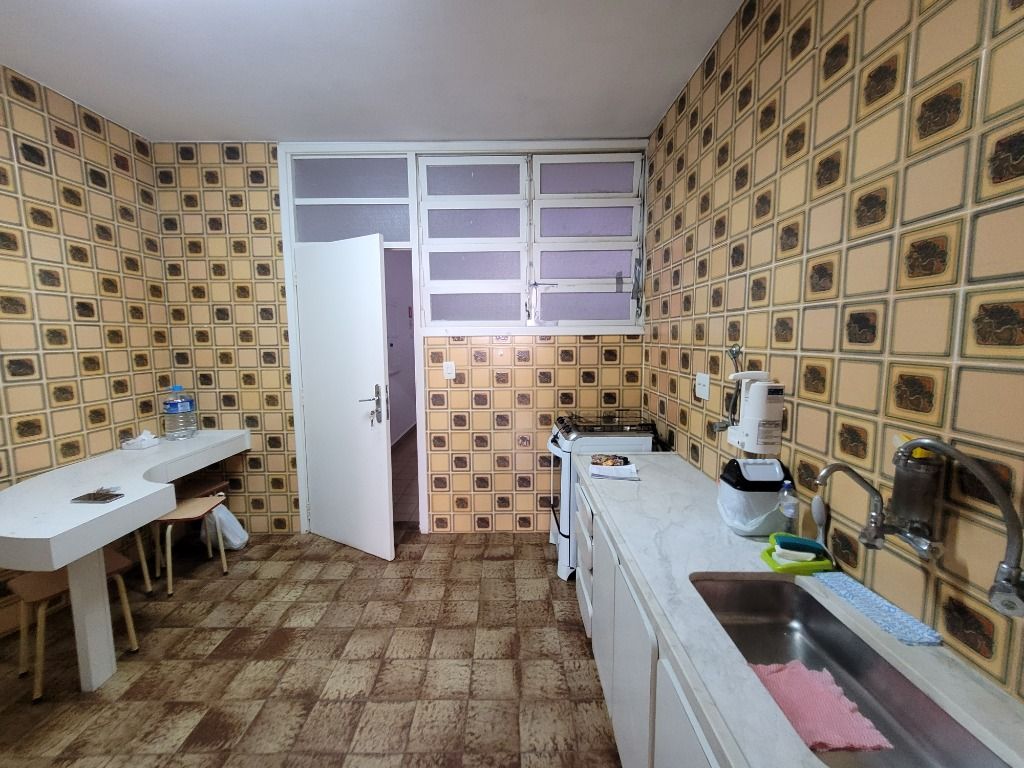 Apartamento à venda com 2 quartos, 95m² - Foto 11