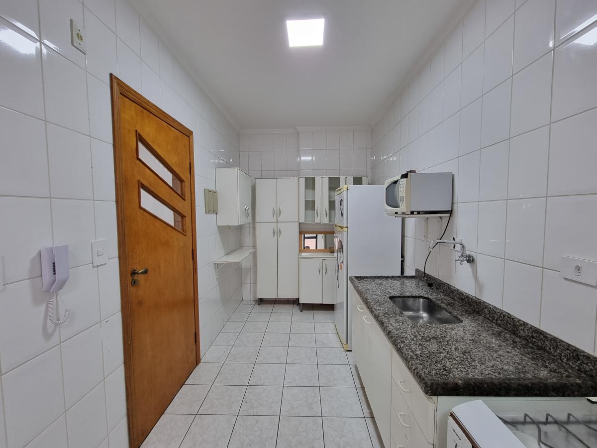 Apartamento à venda com 1 quarto, 45m² - Foto 7