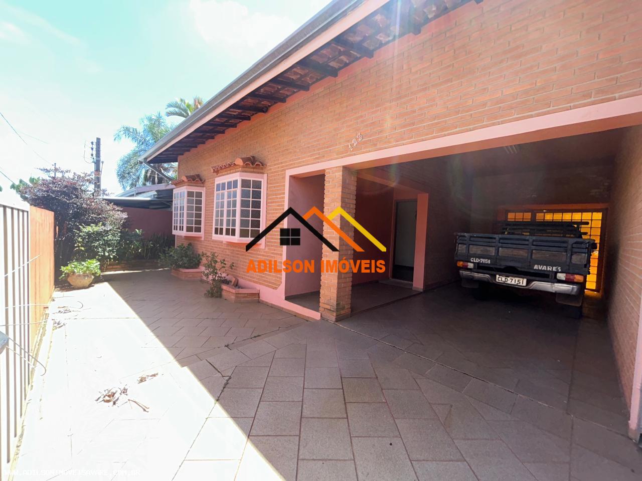 Casa para alugar com 3 quartos - Foto 1