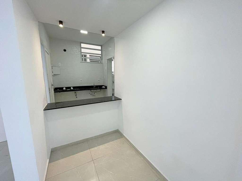 Apartamento à venda com 2 quartos, 78m² - Foto 5