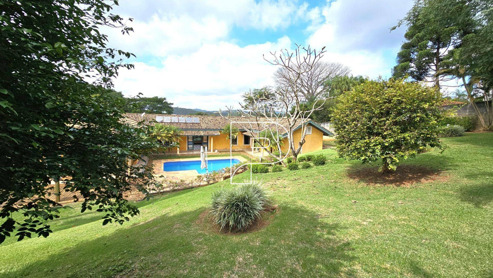 Casa de Condomínio à venda com 3 quartos, 440m² - Foto 2