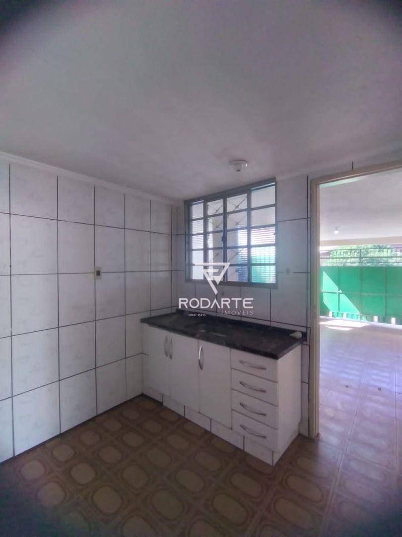 Casa à venda com 3 quartos, 110m² - Foto 6