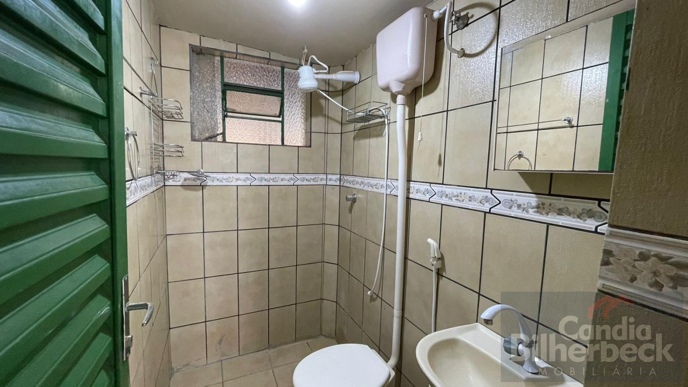 Casa à venda com 3 quartos, 200m² - Foto 7