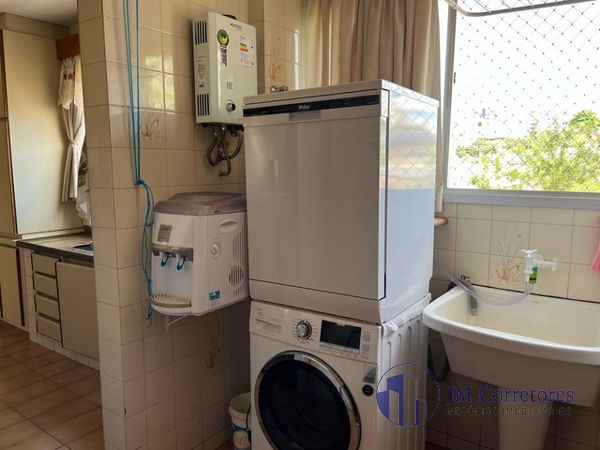 Apartamento à venda com 3 quartos, 110m² - Foto 9