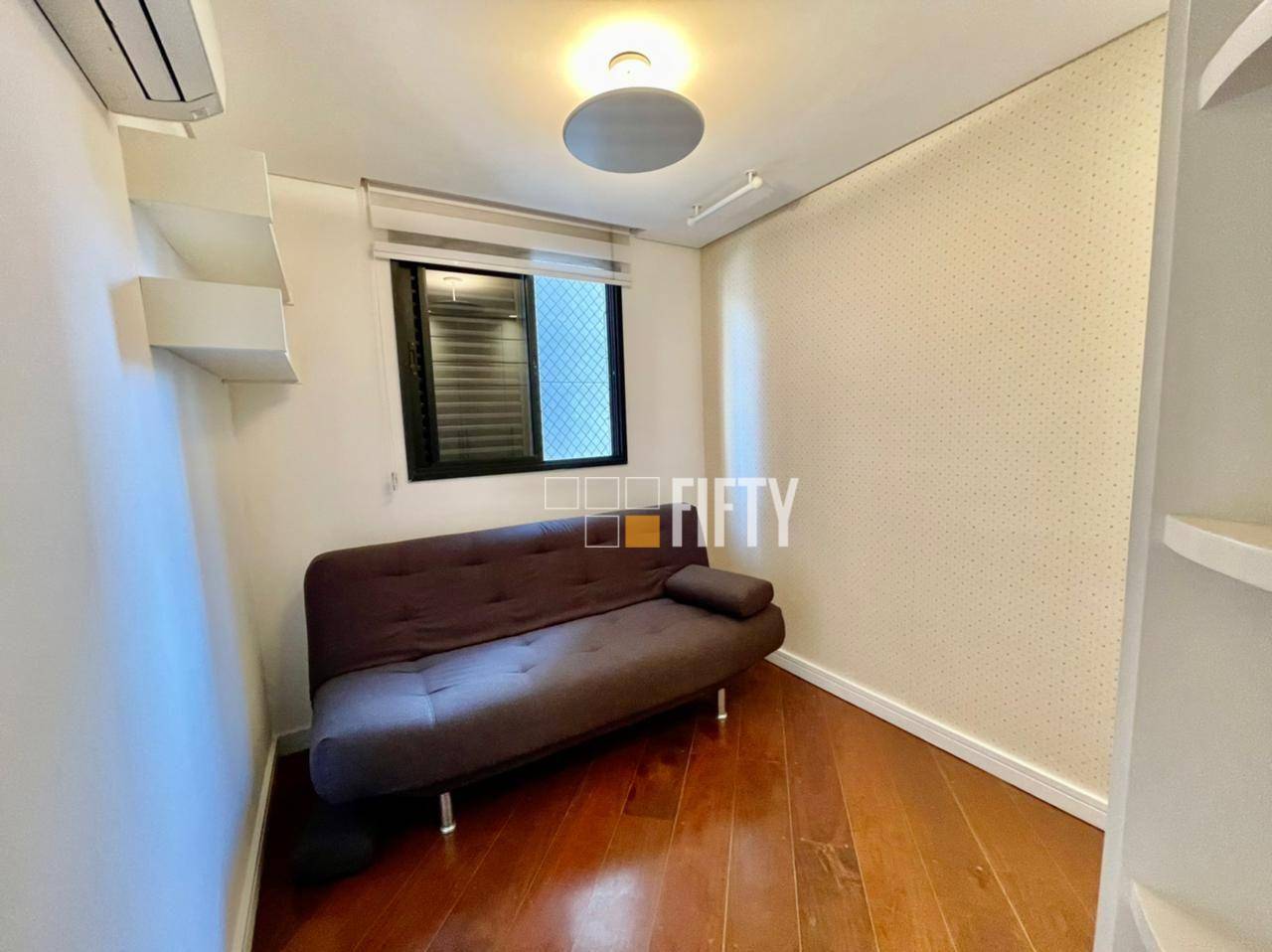 Apartamento à venda com 2 quartos, 77m² - Foto 8