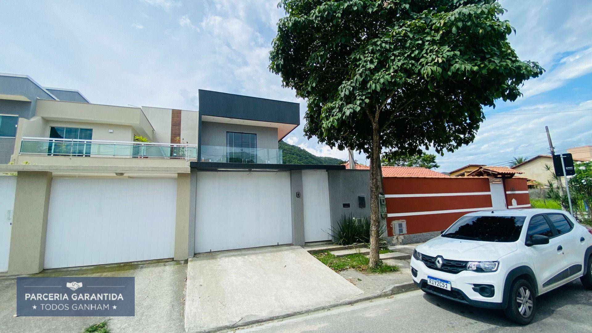 Casa à venda com 3 quartos, 230m² - Foto 2