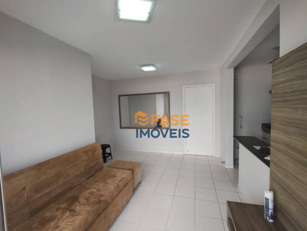 Apartamento para alugar com 2 quartos, 53m² - Foto 2