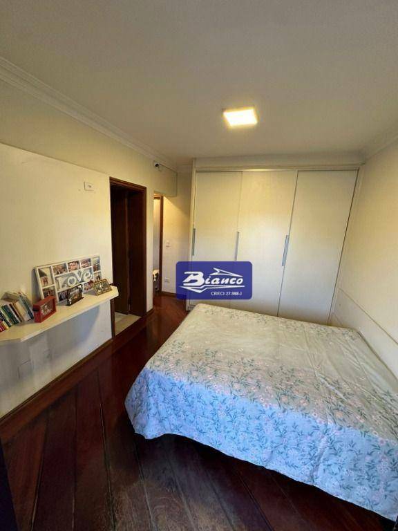 Apartamento à venda com 3 quartos, 170m² - Foto 16