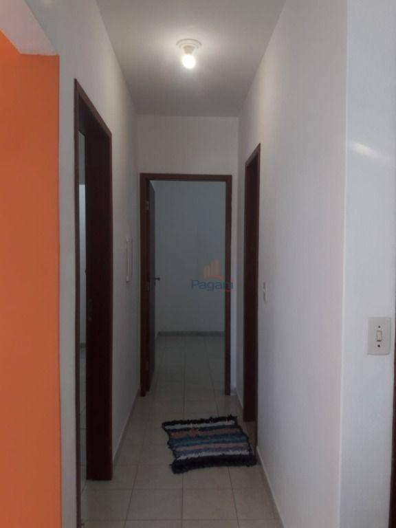 Casa à venda com 5 quartos, 160m² - Foto 3