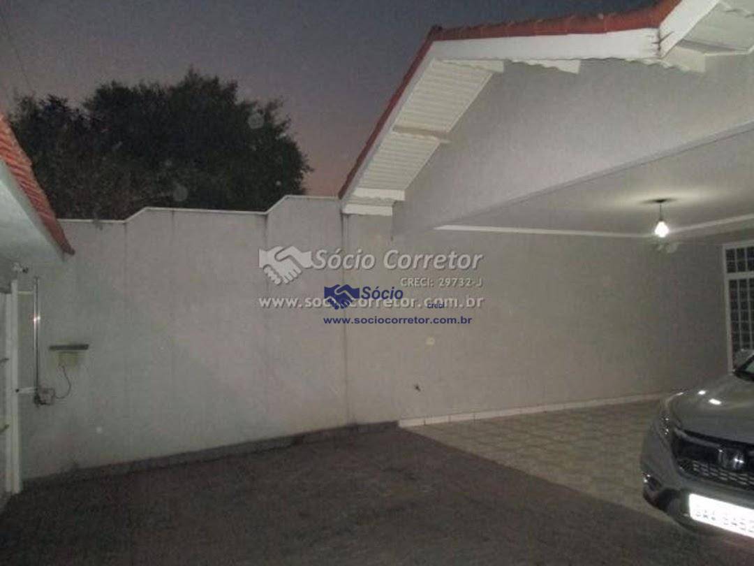 Casa à venda com 4 quartos, 348m² - Foto 26