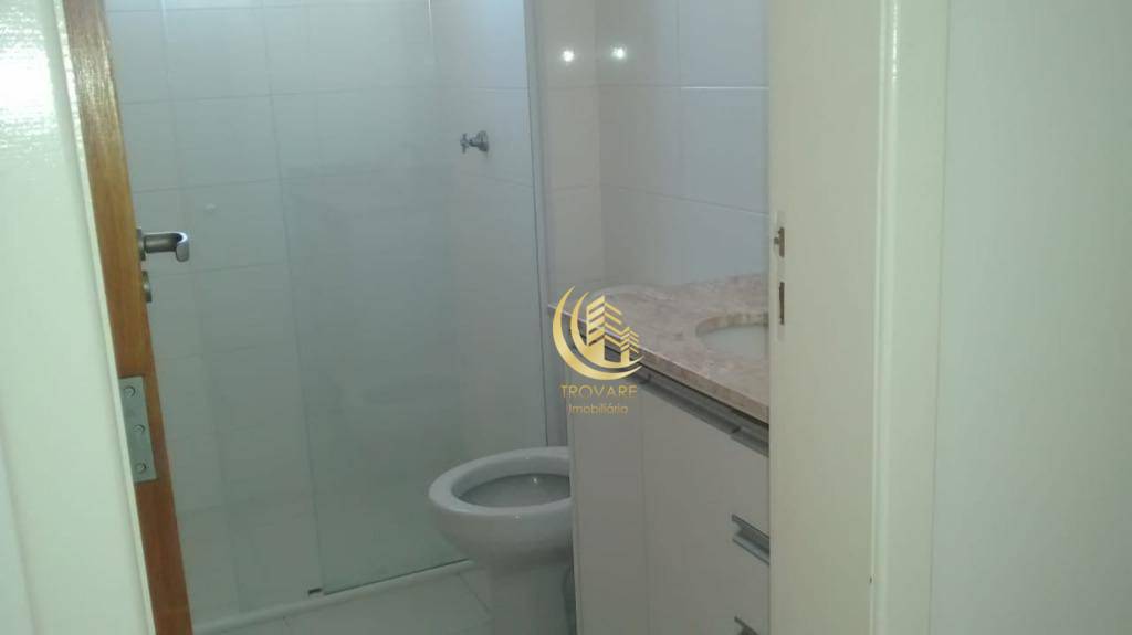 Apartamento à venda com 2 quartos, 67m² - Foto 10