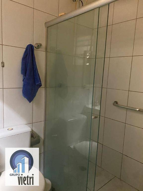 Casa à venda com 3 quartos, 180m² - Foto 17
