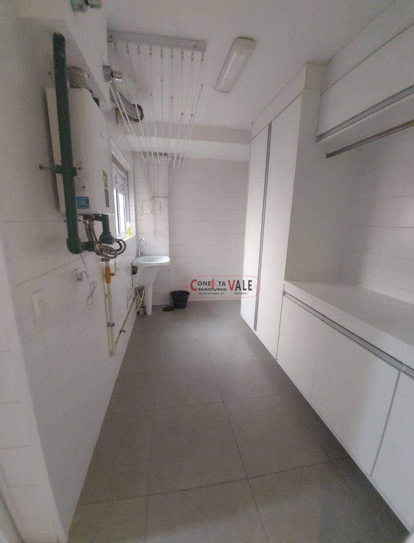 Apartamento para alugar com 4 quartos, 182m² - Foto 15