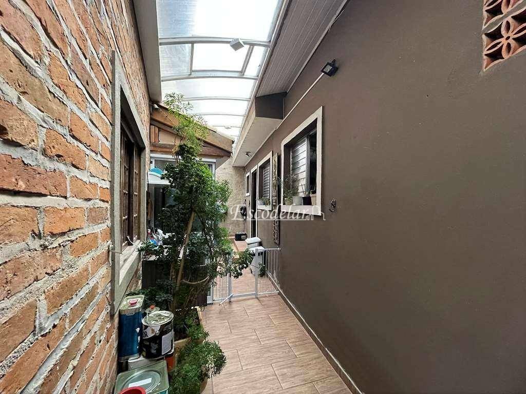 Casa à venda com 4 quartos, 180m² - Foto 32