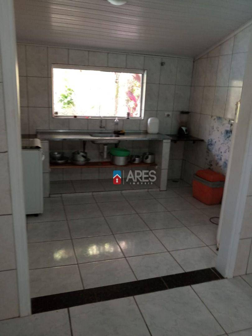 Chácara à venda com 2 quartos, 140m² - Foto 24