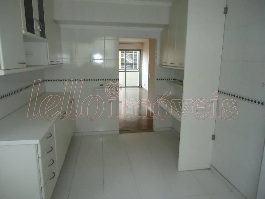 Apartamento para alugar com 3 quartos, 120m² - Foto 9