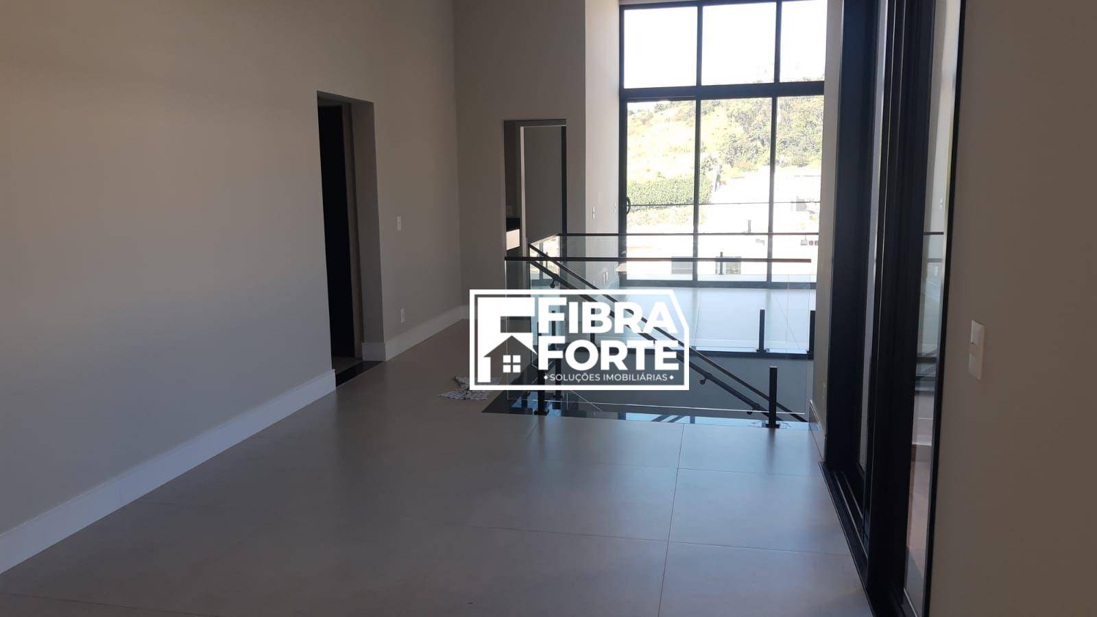 Casa de Condomínio à venda com 3 quartos, 247m² - Foto 2