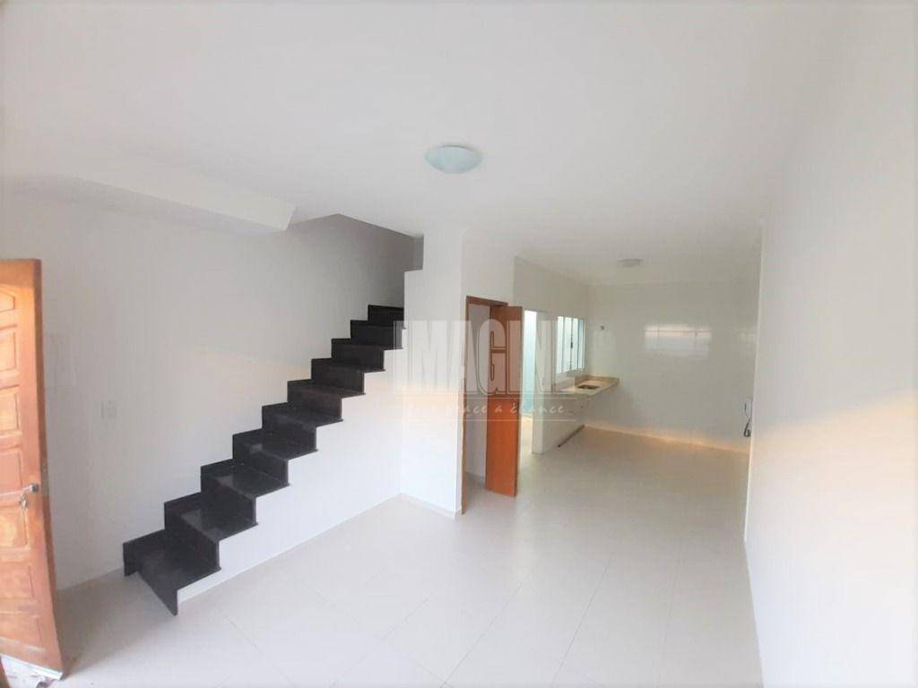 Sobrado à venda com 2 quartos, 80m² - Foto 6