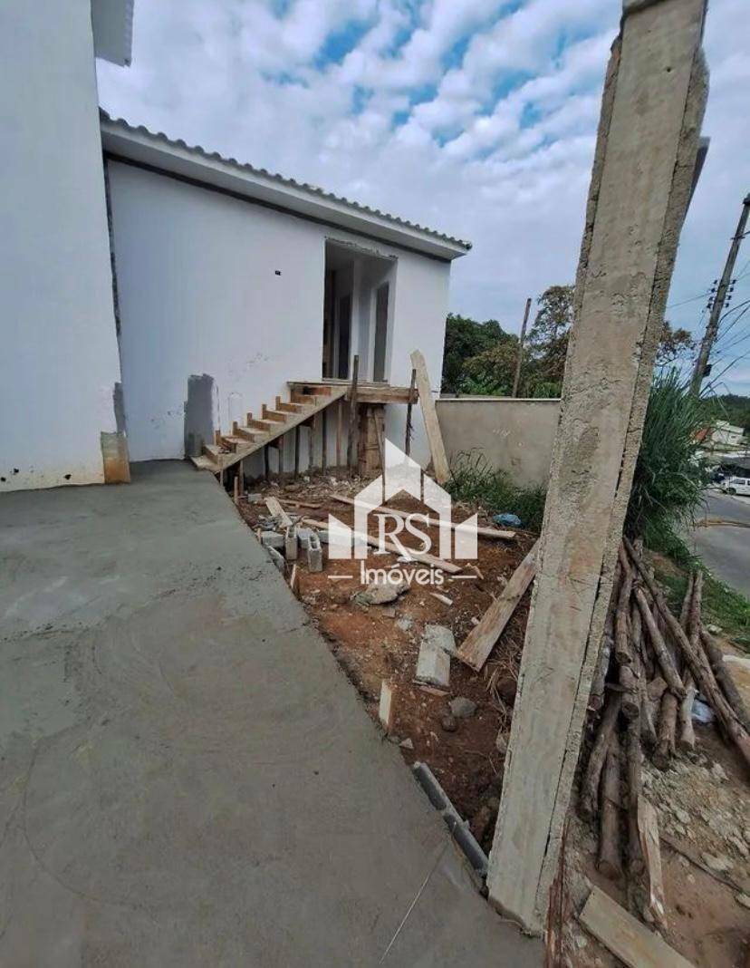 Casa à venda com 3 quartos, 120m² - Foto 5