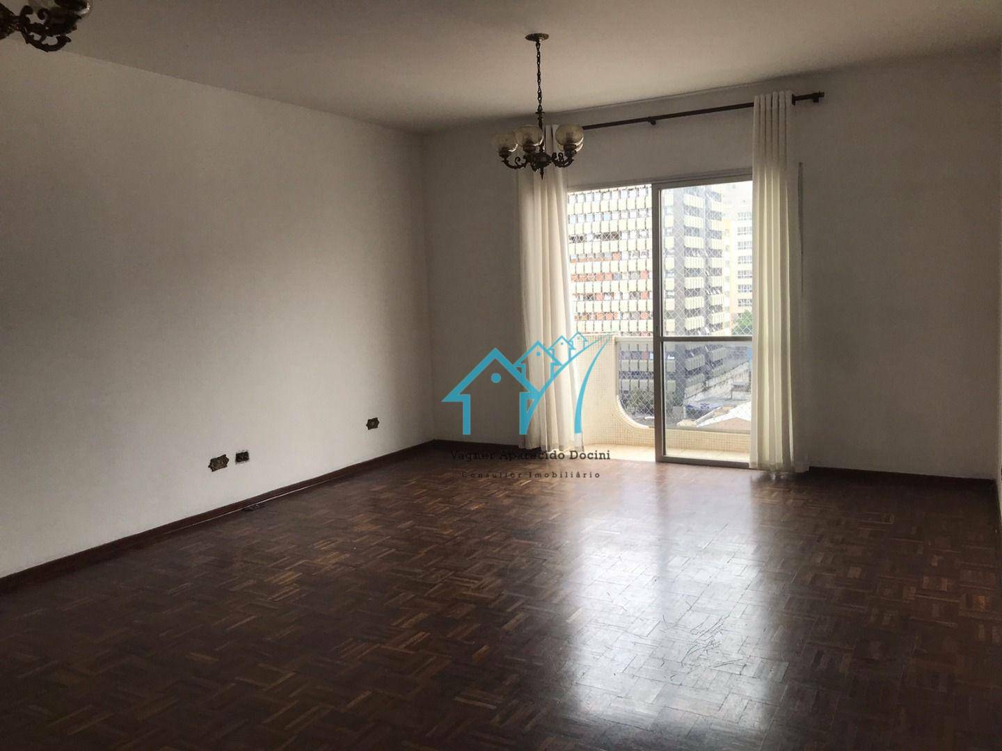 Apartamento à venda com 3 quartos, 110m² - Foto 2