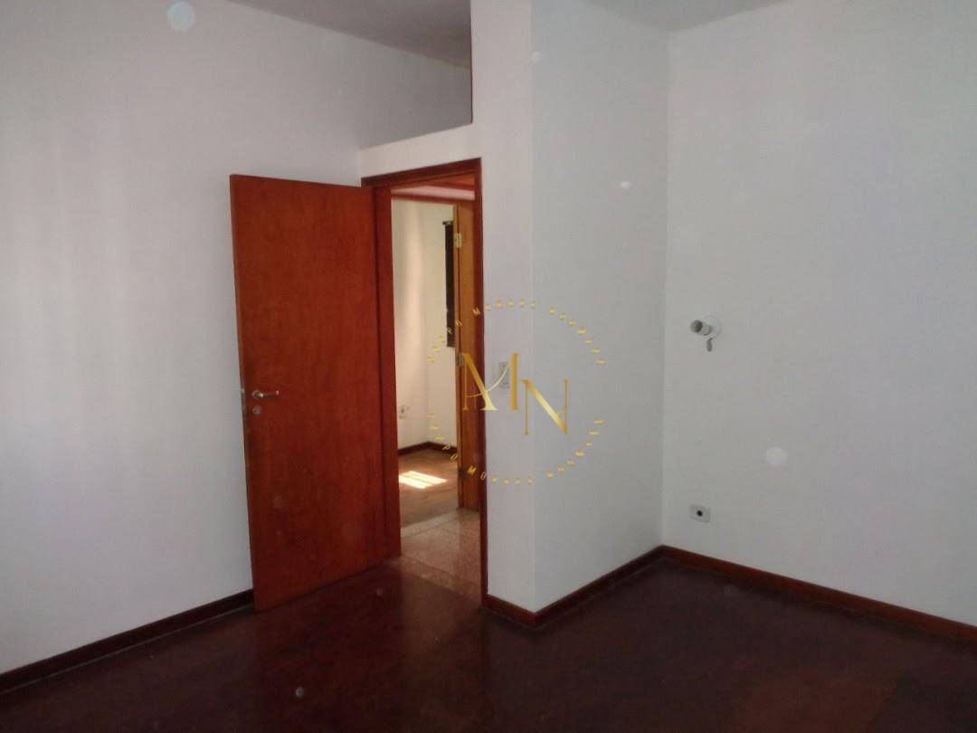 Sobrado à venda com 3 quartos, 206m² - Foto 34